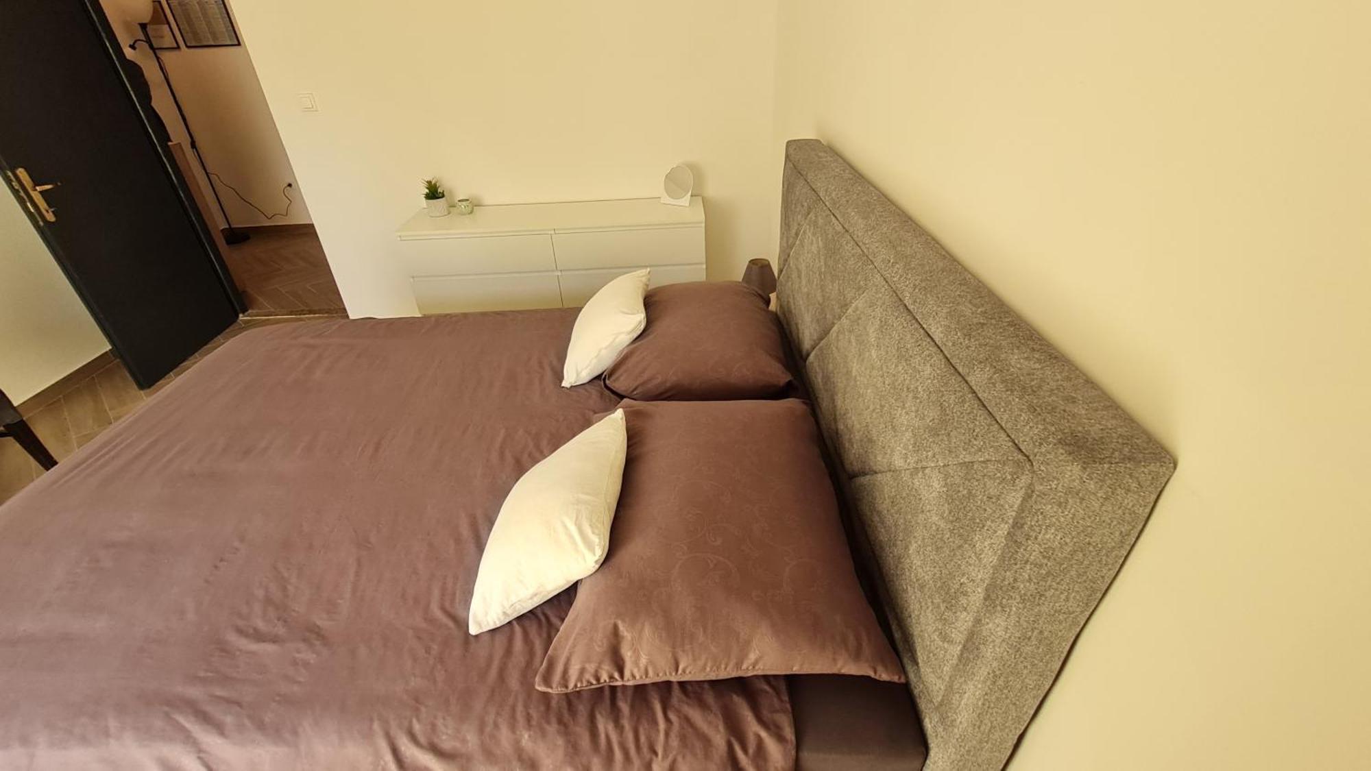 Apartment Lovmar Zara Esterno foto