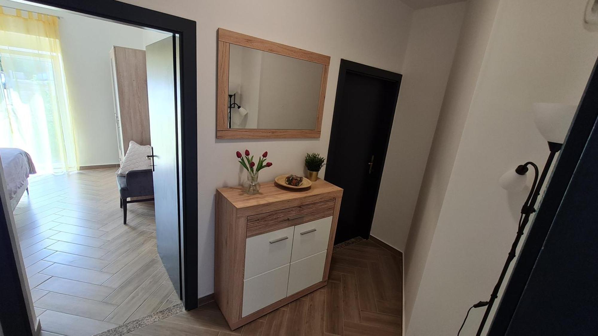 Apartment Lovmar Zara Esterno foto