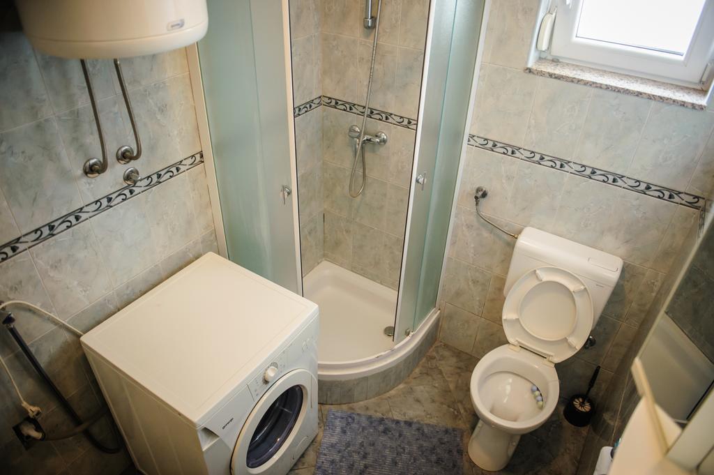 Apartment Lovmar Zara Esterno foto